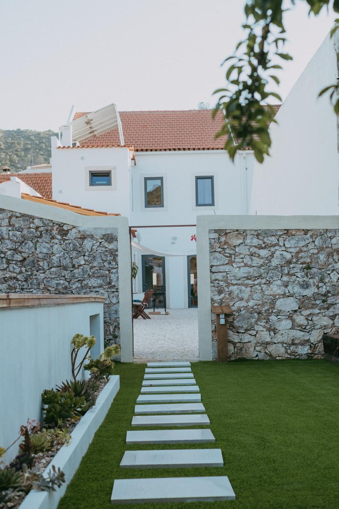 Ti Noemia - Casa De Vila Minde Exterior photo